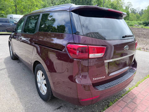 2015 Kia Sedona LX