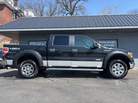 2012 Ford F-150 for sale at Auto Credit Connection LLC in Uniontown PA