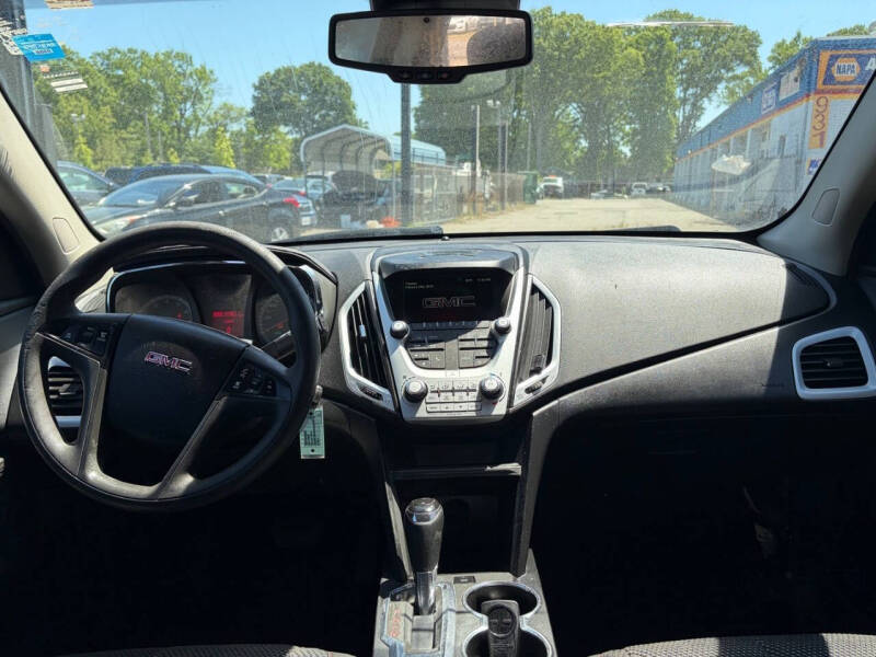 2017 GMC Terrain SLE-1