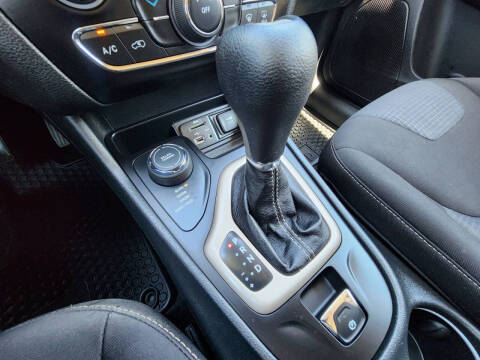 2015 Jeep Cherokee Altitude