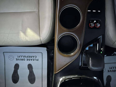 2017 Toyota Avalon XLE