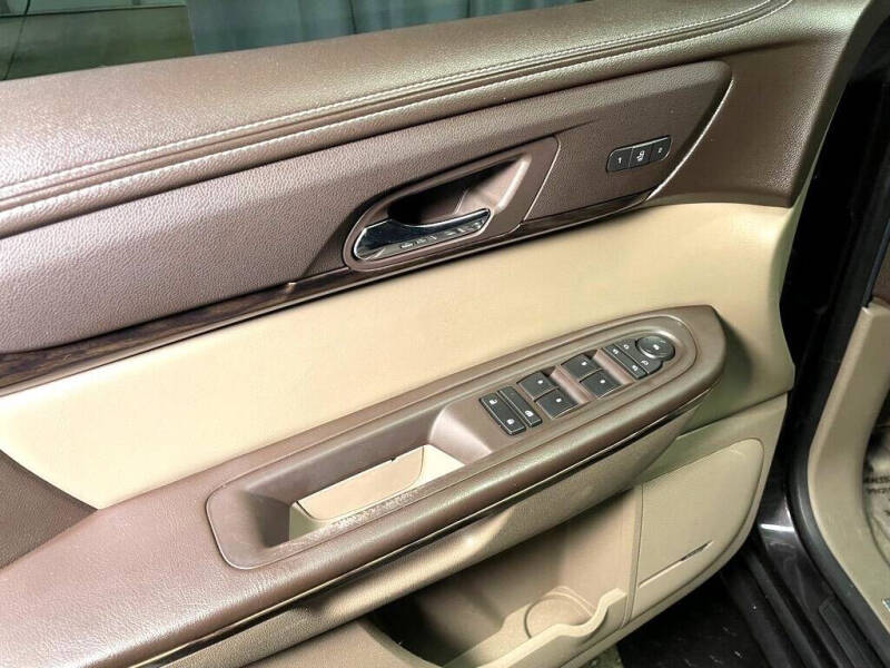 2015 GMC Acadia Denali
