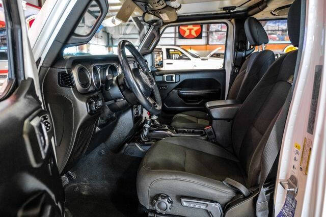 2020 Jeep Gladiator Sport