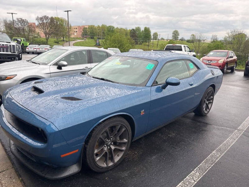 Used 2022 Dodge Challenger R/T with VIN 2C3CDZFJ6NH195616 for sale in Maysville, KY