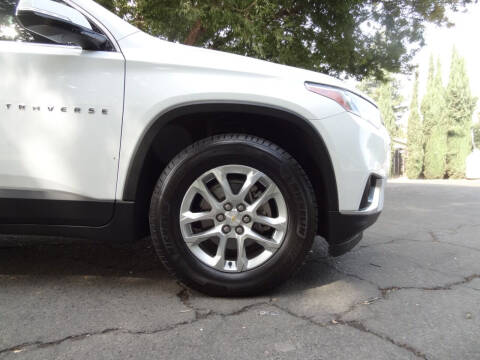 2018 Chevrolet Traverse LT Cloth