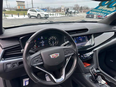 2021 Cadillac XT6 Premium Luxury