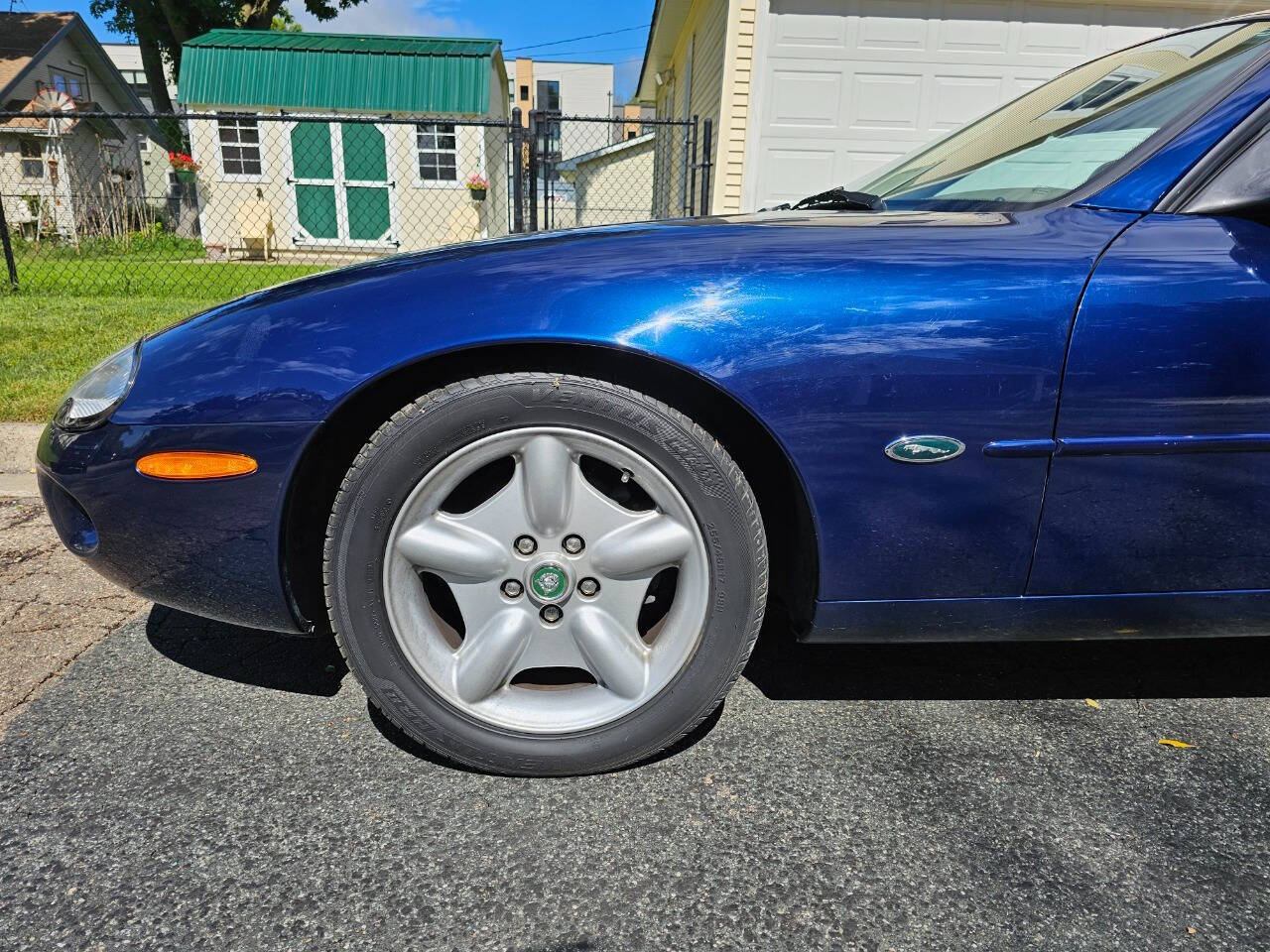 1998 Jaguar XK-Series 39