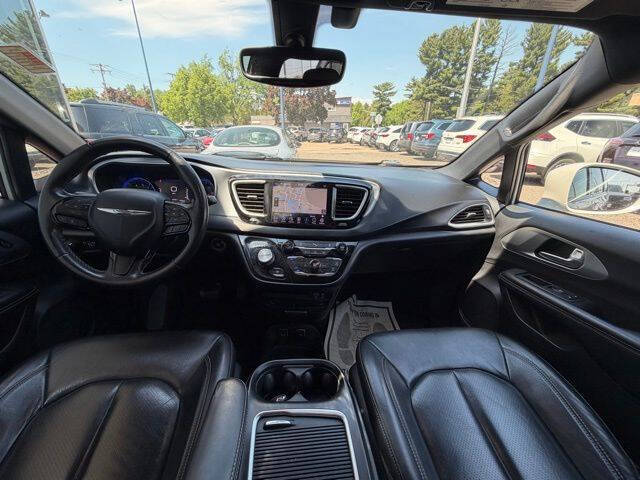 2020 Chrysler Pacifica Touring L Plus
