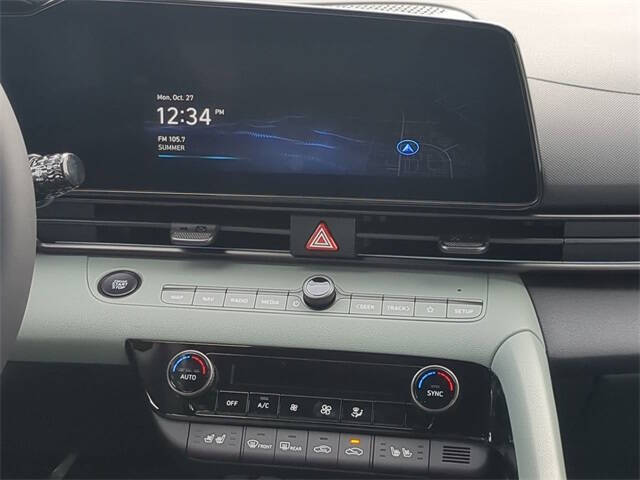 2025 Hyundai Elantra Hybrid Limited