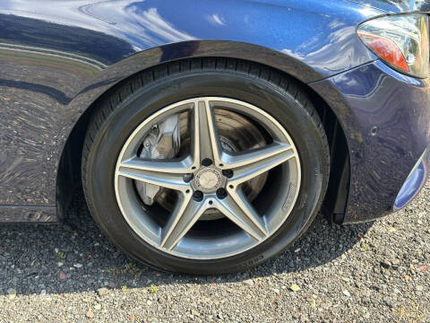 2017 Mercedes-Benz E-Class E 300 4MATIC