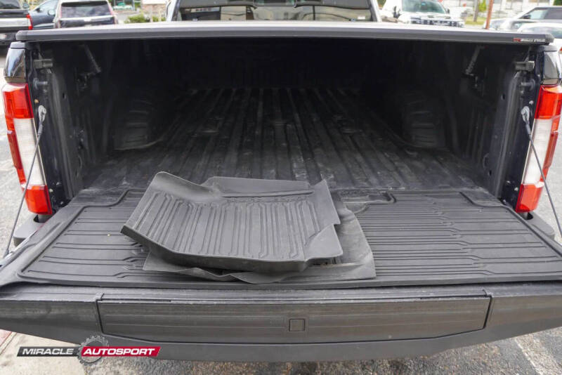 2019 Ford F-450 Super Duty Lariat