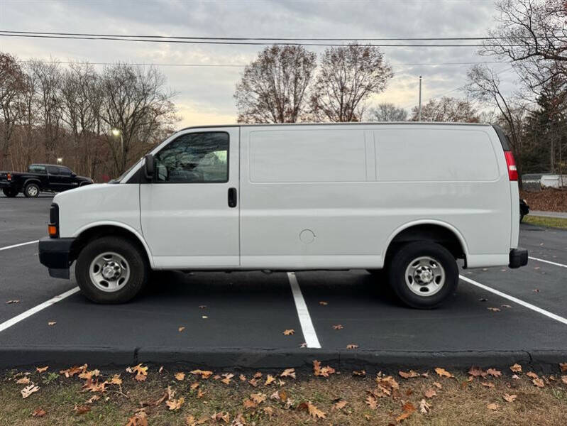 2017 Chevrolet Express 2500