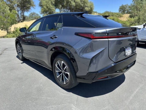 2023 Lexus RZ 450e