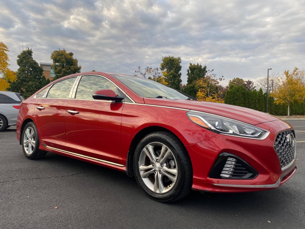 2019 Hyundai SONATA for sale at Ideal Cars LLC in Skokie, IL