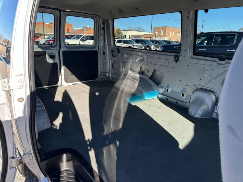 2006 Ford E-Series E-150