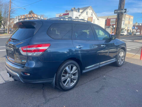 2014 Nissan Pathfinder Hybrid Platinum
