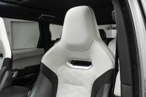 2020 Land Rover Range Rover Sport SVR