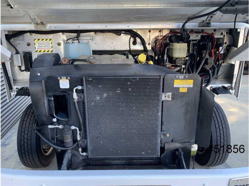 2016 Freightliner MT45 Chassis