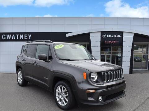 2019 Jeep Renegade for sale at DeAndre Sells Cars in North Little Rock AR