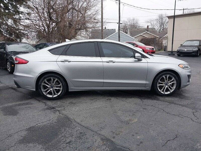 2020 Ford Fusion SEL