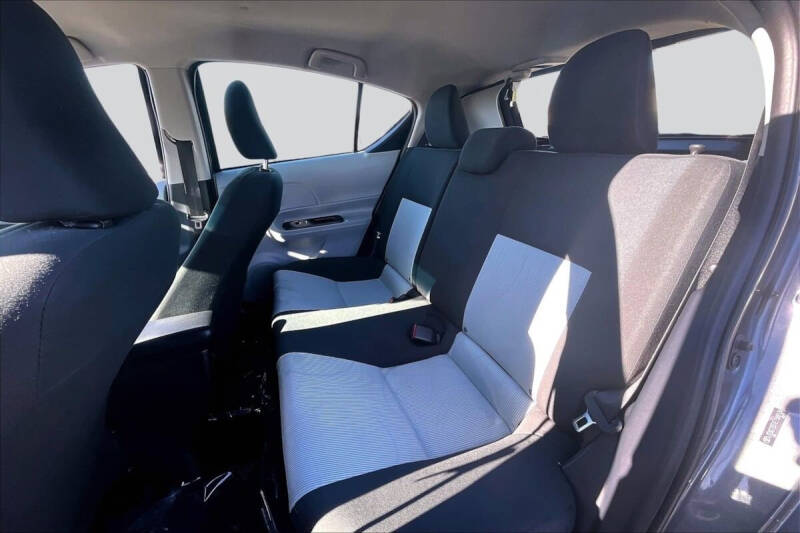 2014 Toyota Prius c One