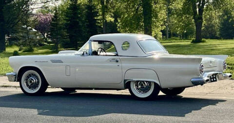 1957 Ford Thunderbird