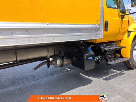 2019 International DuraStar 4300