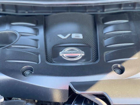 2017 Nissan Armada SV