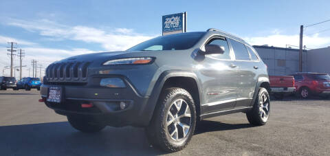 2014 Jeep Cherokee for sale at Zion Autos LLC in Pasco WA