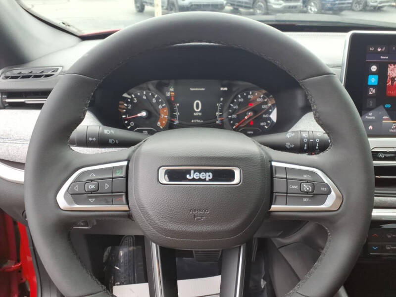 2023 Jeep Compass Latitude