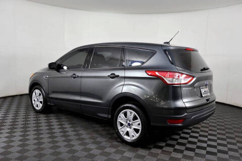 2016 Ford Escape S