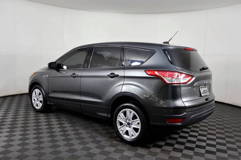 2016 Ford Escape S