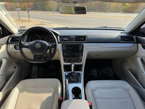 2019 Volkswagen Passat Wolfsburg