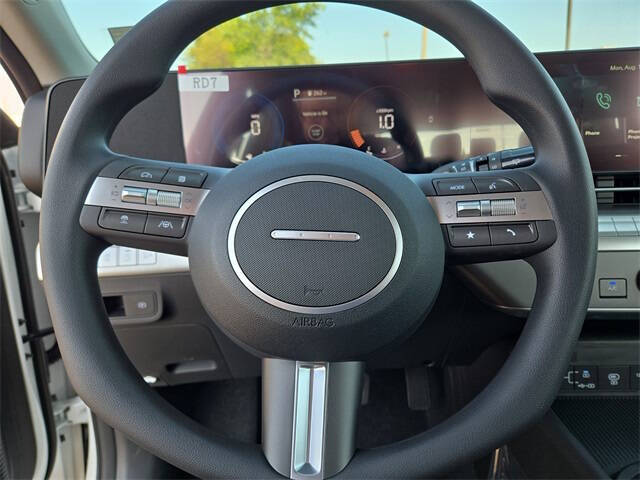 2026 Hyundai Kona SE