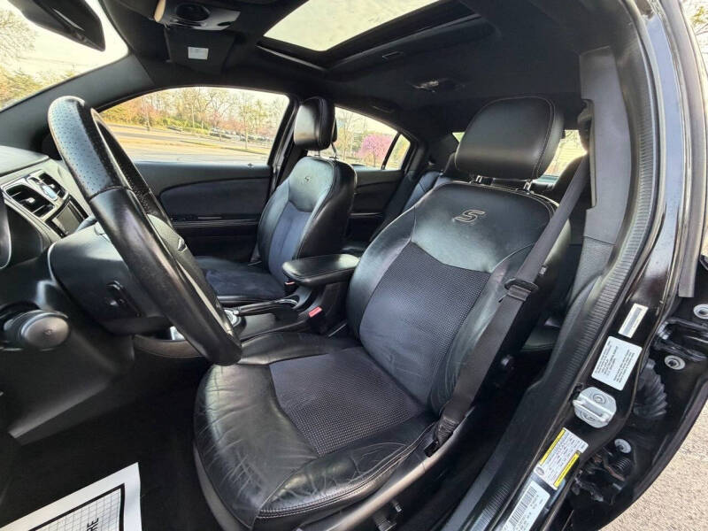 2012 Chrysler 200 S