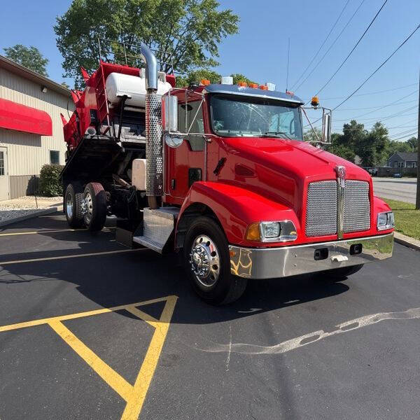 2008 Kenworth T300 asphalt patch truck