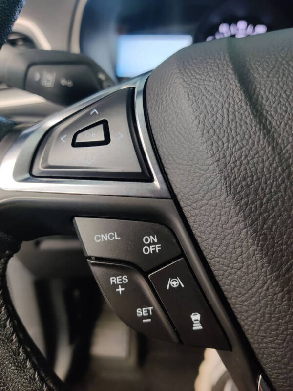 2022 Ford Edge