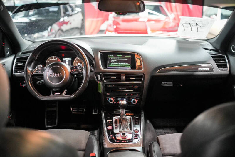 2014 Audi SQ5 3.0T quattro Premium Plus