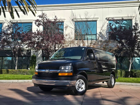 2017 Chevrolet Express 2500
