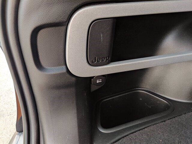 2018 Jeep Cherokee Trailhawk