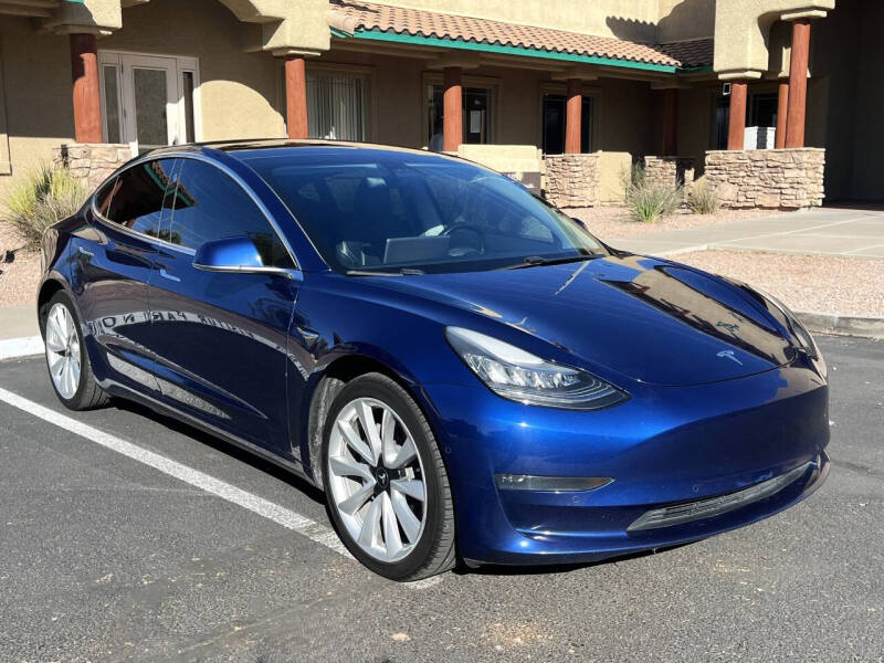 2019 Tesla Model 3 Base photo 3