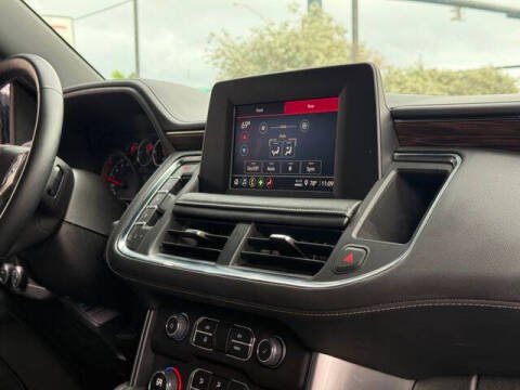 2023 Chevrolet Suburban LS