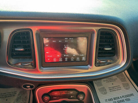 2020 Dodge Challenger SXT