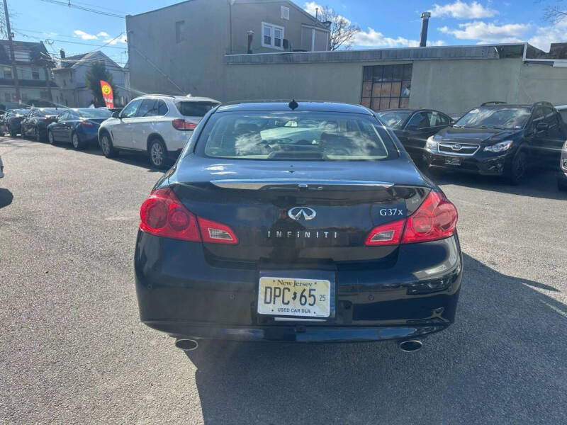 2012 Infiniti G37 Sedan