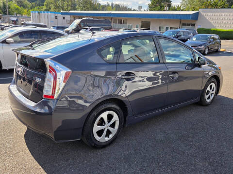 2015 Toyota Prius Two