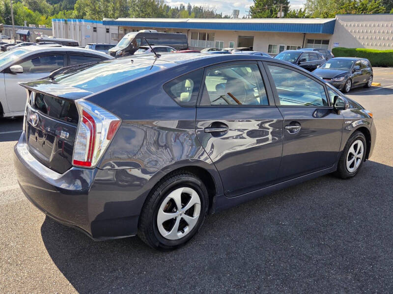 2015 Toyota Prius Two