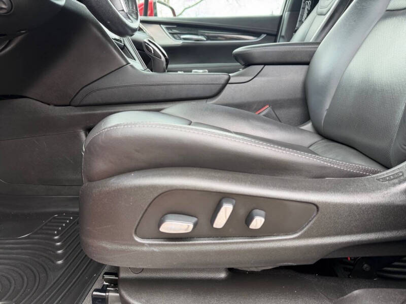 2021 Cadillac XT5 Premium Luxury