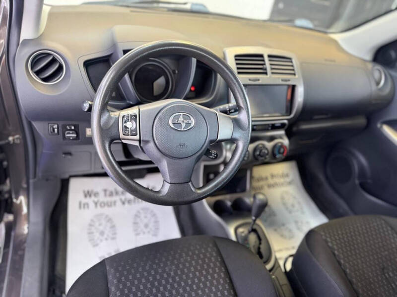 2011 Scion xD Release Series 3.0