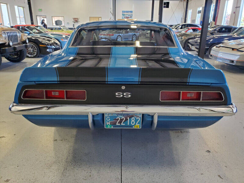 1969 Chevrolet Camaro 5
