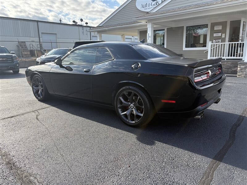 2017 Dodge Challenger SXT